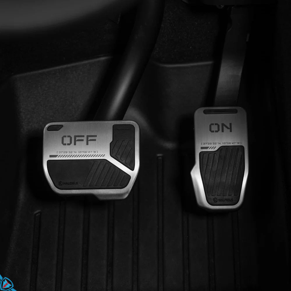Aluminum Alloy Pedals 2 for Teslas S / 3 / X / Y | HALOBLK Aluminum Alloy Pedals 2 for Teslas S / 3 / X / Y | HALOBLK