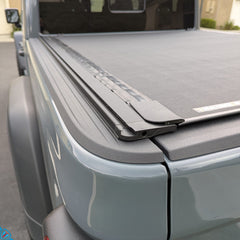 2020-2025 Jeep Gladiator Revolver X4s Tonneau Cover with Integrated T Slot Rails | BAK