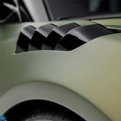 2022+ Lotus Emira LR-52 Carbon Fiber Vented Fenders | Vorsteiner