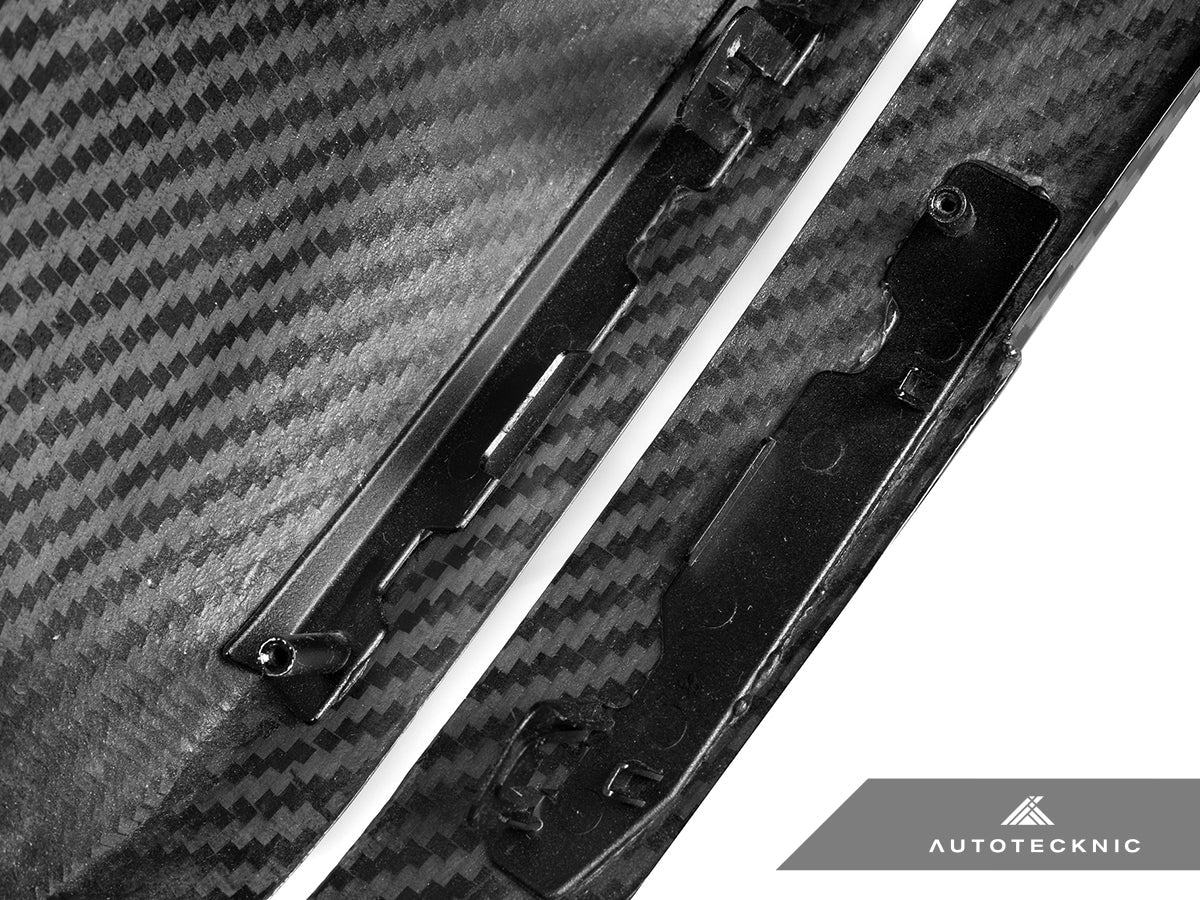 BMW M5 (G90 / G99) Dry Carbon Fiber Mirror Cap Set | AutoTecknic