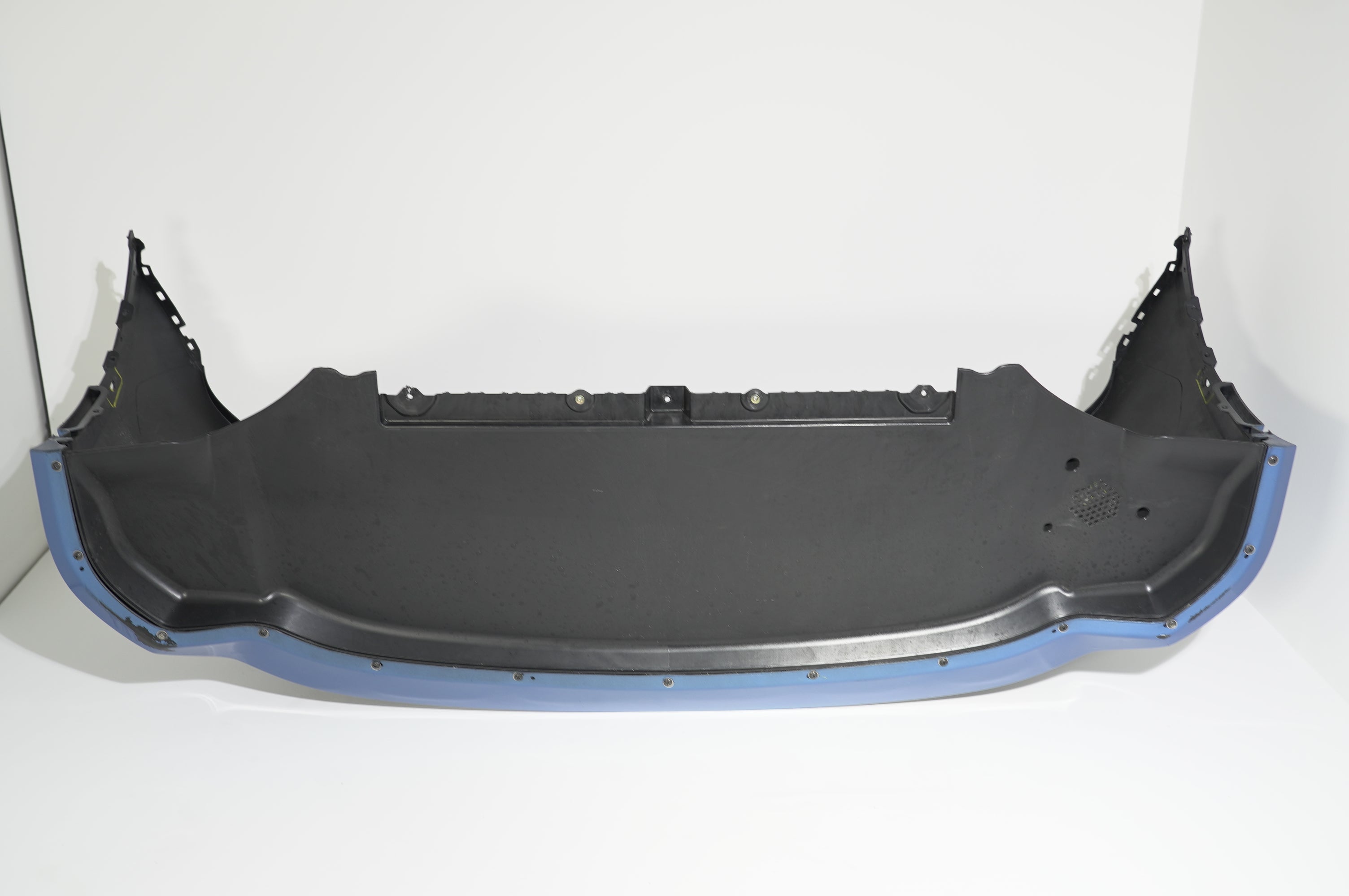 CUSTUNING Tesla Model Y Front Facia Upgrade (Front Bumper + Lip) [CLEARANCE][PAINTED][USED]