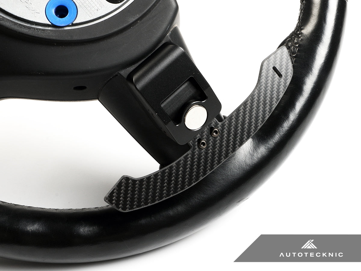 2019-2023 BMW 3-Series (G20/G21) Magnetic Corsa Carbon Fiber Shift Paddles | AutoTecknic Secondary image
