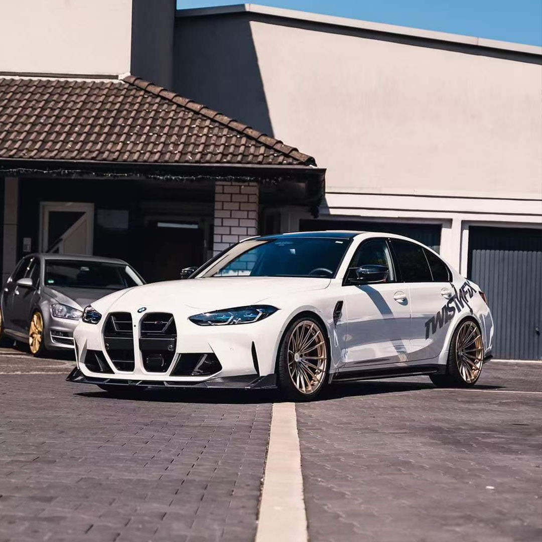 2021+ BMW M3 (G80) & M4 (G82) V1 Carbon Fiber Front Grille - Active Cruise Compatible | SOOQOO Secondary image