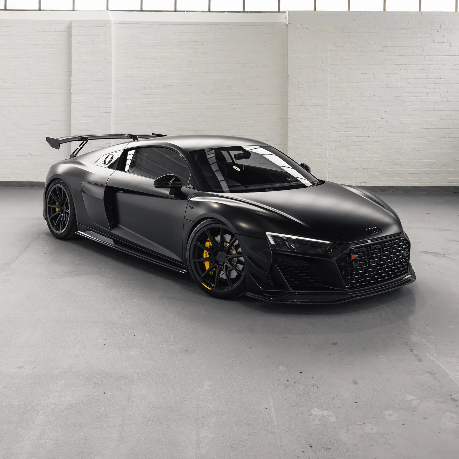 2019-2026 Audi R8 (4S Facelift) OEM+ Pre-Preg Carbon Fiber Side Skirts | TRE