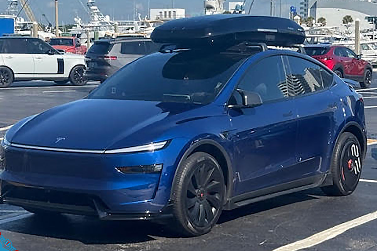 Nomadix Pro Roof Box with Smart Fingerprint Unlock