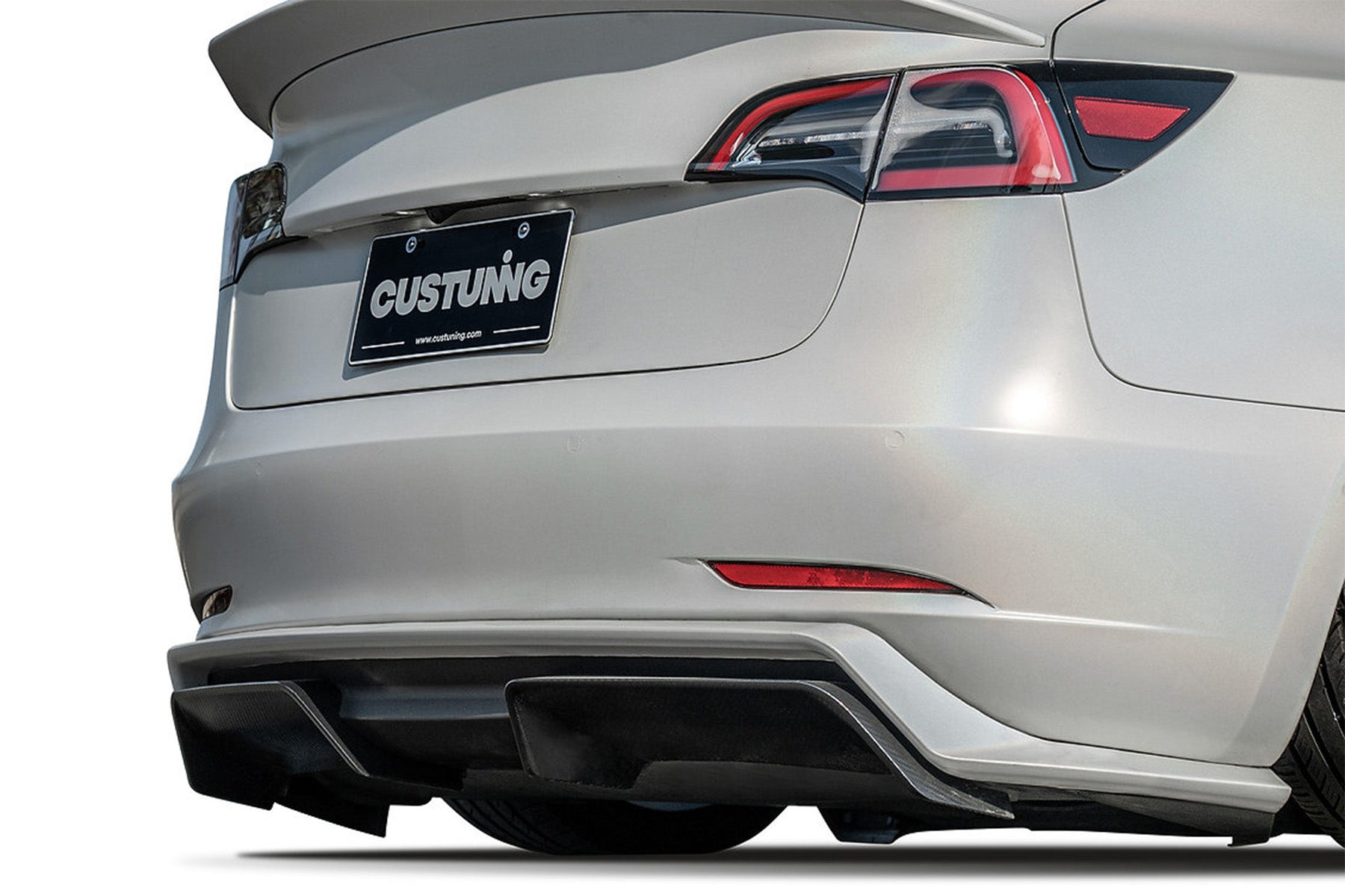 CUSTUNING Tesla Model 3 Rear Diffuser