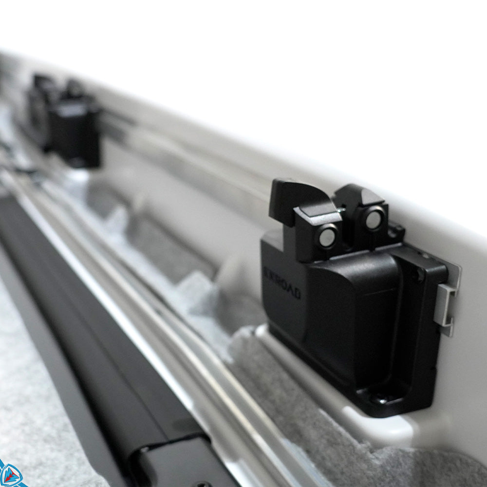 Nomadix Pro Smart Roof Box w/ Fingerprint Unlock / Solar Panel / Motion LED Tail Light | ENROAD