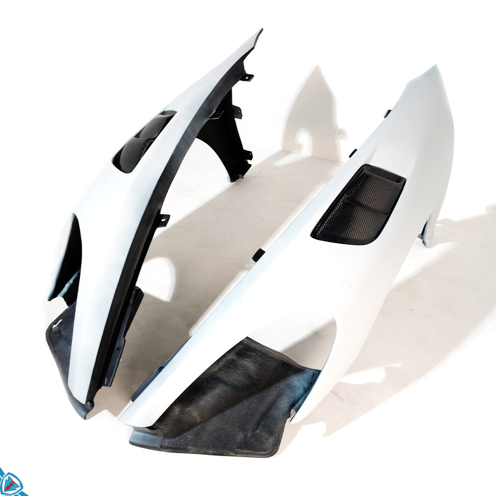 2017-2025 Porsche 718 Cayman & Boxster (982) to GT4 RS Style Fender Conversion Kit with Carbon Fiber Vent Louvers Main image