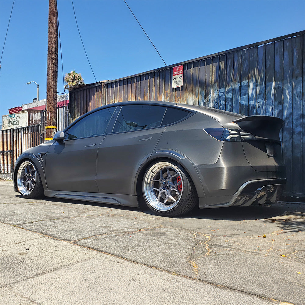 Tesla Model Y SDX Wide Fender Flare Wheel Arches (FRP) Secondary image