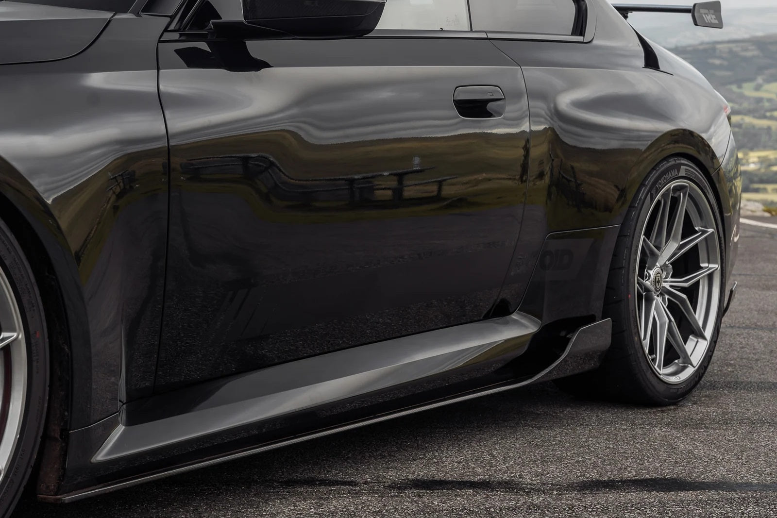2023+ BMW M2 (G87) TR87 Pre-Preg Carbon Fiber Side Skirt Set | Trevora