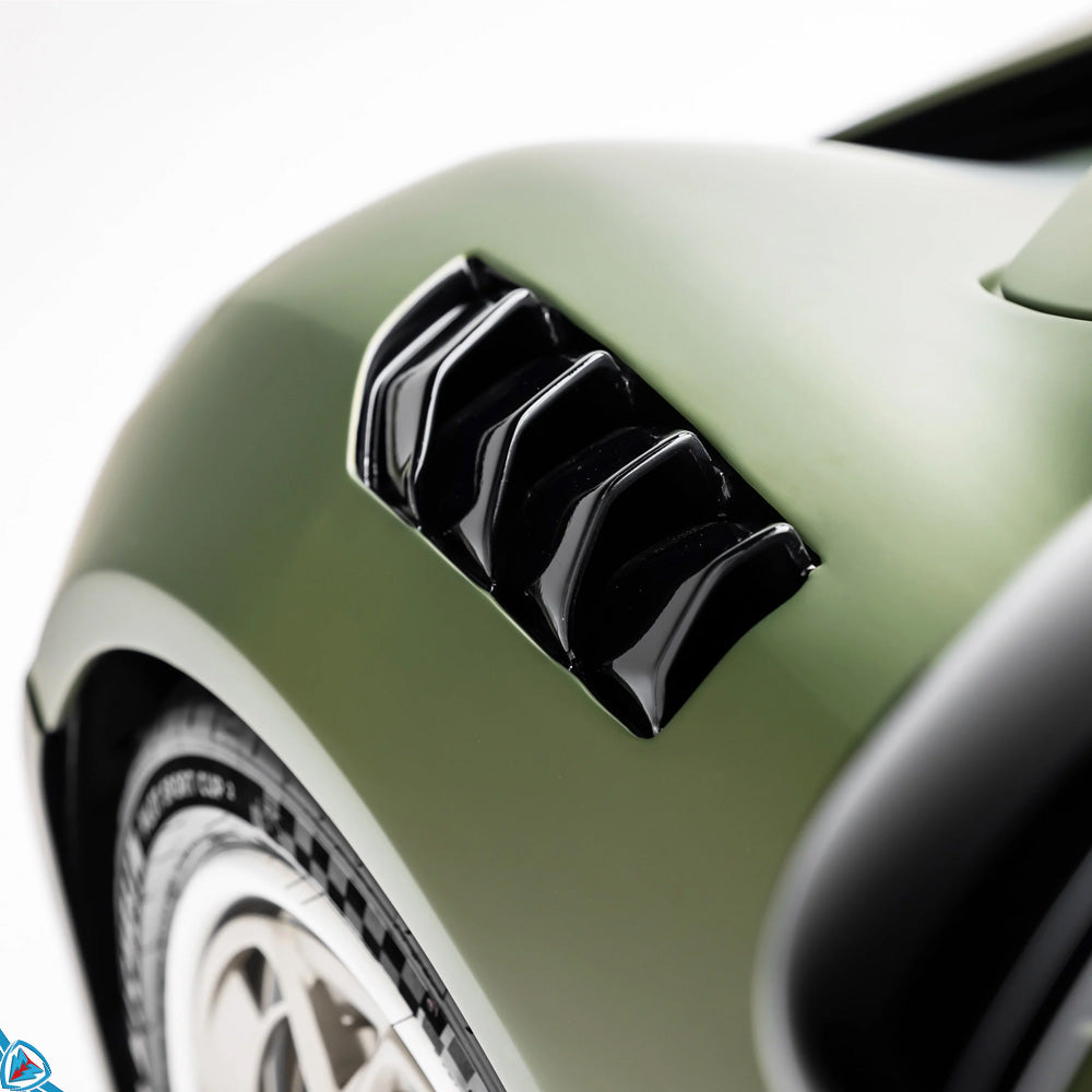 2022-2026 Lotus Emira (Type-131) LR-52 Carbon Fiber Vented Fenders | Vorsteiner